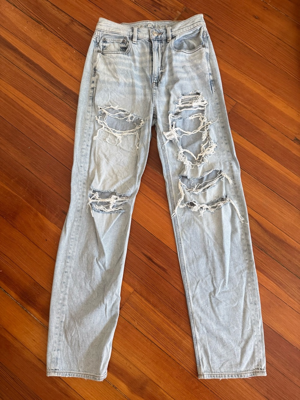 American Eagle Outfitters Boyfriend Light Blue Denim Jeans